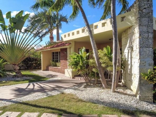 Cozy house in Bavaro