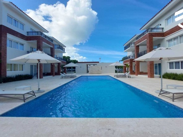 Modern style apartment in Los Corales